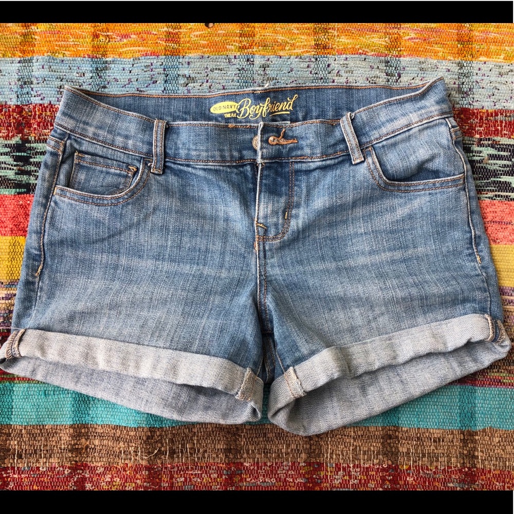 Boyfriend jean shorts